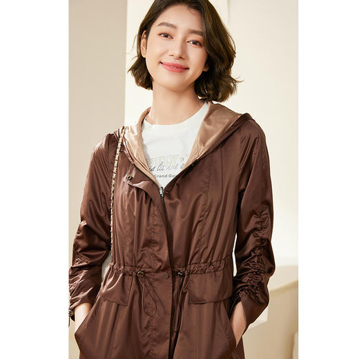 乔万尼风衣女小个子新款连帽休闲收腰设计EM3B395 商品图2