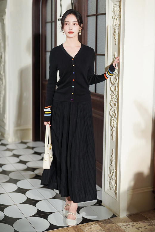 逸红颜明月优选 #高质学院风开衫「学院派」30羊毛混纺，撞色百搭彩虹糖开衫 商品图9