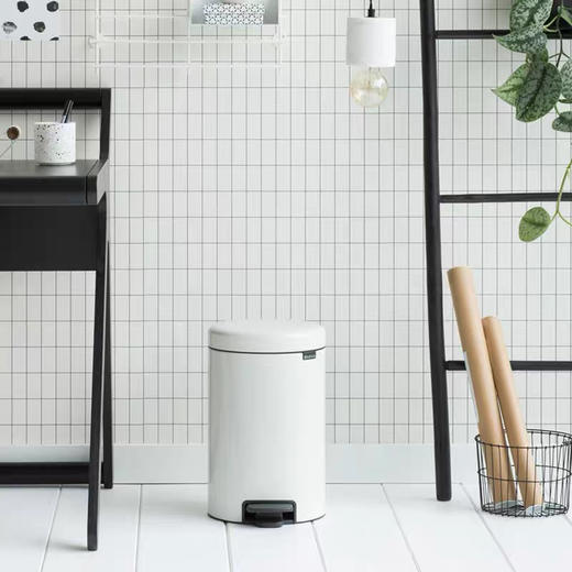 brabantia柏宾士脚踏垃圾桶12L厨房轻奢进口客厅办公室卧室卫生桶 商品图3