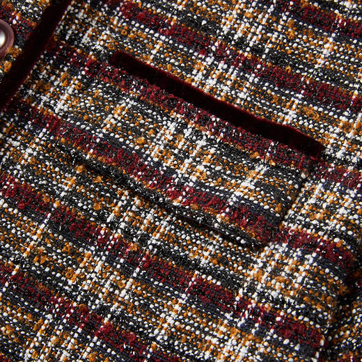 IN AND ON 意大利进口花呢经典圆领小香风外套 53821 商品图5