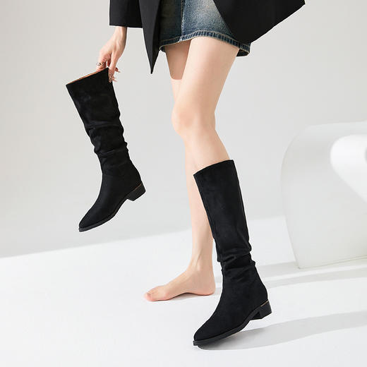 西遇尖头绒面长靴女新款秋冬显瘦粗跟西部牛仔堆堆靴长筒靴子D3947704 商品图3