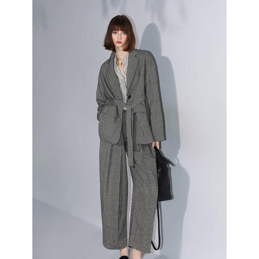 COCOBELLA提花人字纹老钱风轻商务西装秋休闲毛呢外套SI0010 商品图1