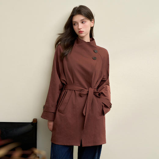 复古剪裁搭片立领插肩袖中长款风衣女秋季简约干练外套V3642712 商品图2