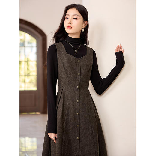 【专属特价】熙世界2025秋冬法式复古千鸟格吊带连衣裙女高级感羊毛背心裙子 商品图2