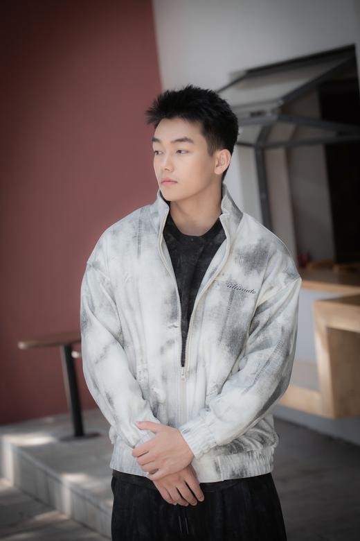 432972001泼墨做旧时尚夹克 商品图2