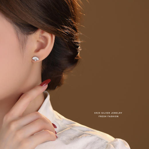【琵琶扇子】S925银新中式锆石耳钉【YXS-E4449】 商品图2