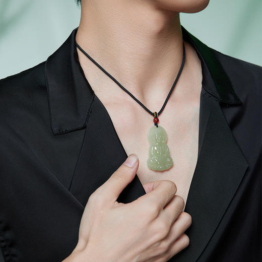 周六福和田玉吊坠女玉观音坐莲玉坠青玉石挂件官方正品节日礼物 商品图3