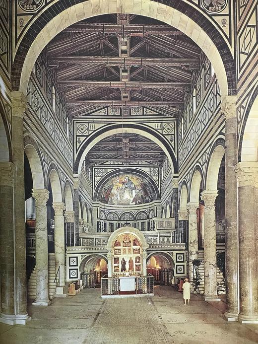 艺术史：建筑·绘画·雕塑 1200幅插图  精装大16开 商品图11