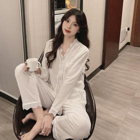 【小红🍠热推❗️金丝绒家居服套装】舒适透气，家居外穿都可以，花边蕾丝长袖长裤睡衣女秋冬新款洋气百搭