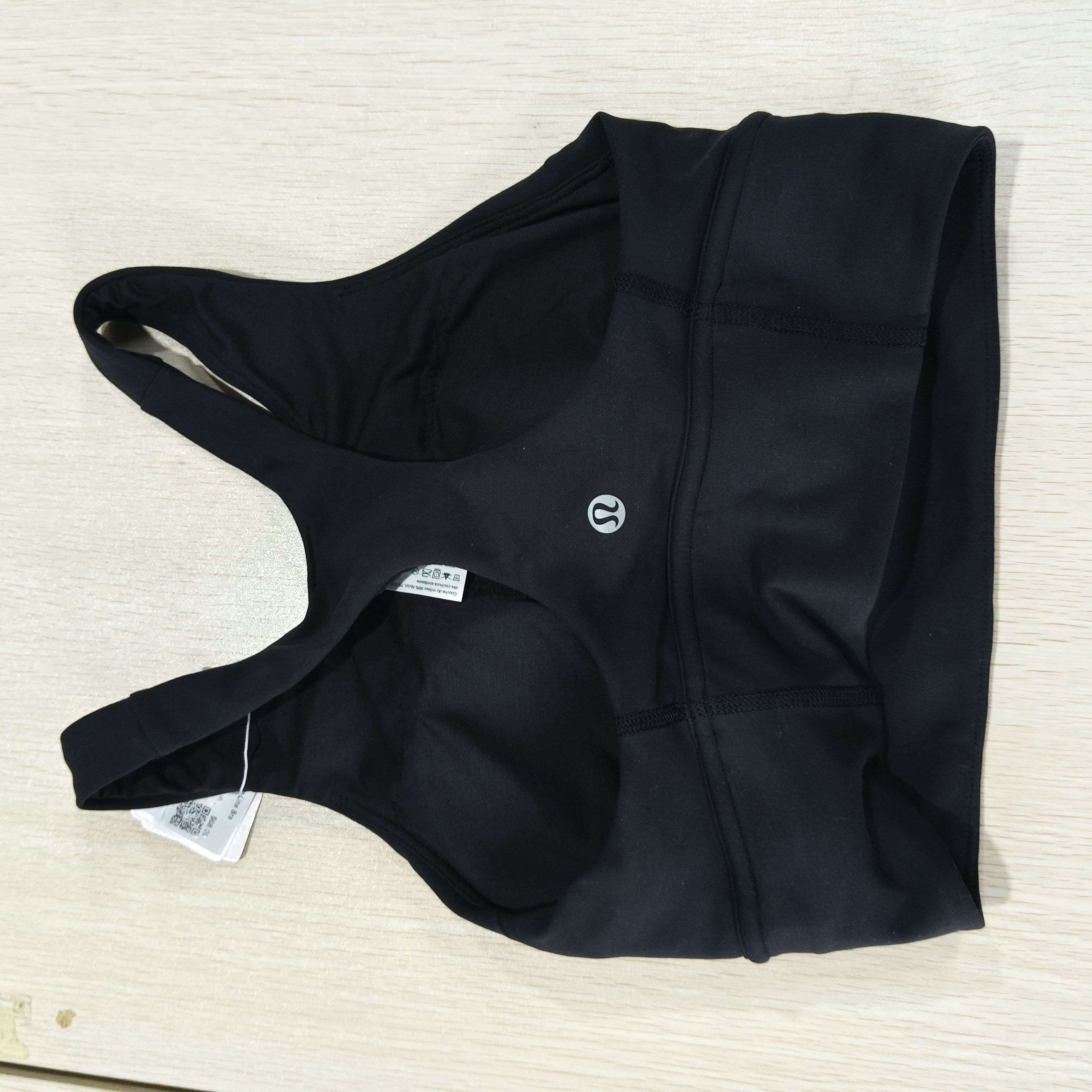 瑕疵LULULEMON/露露乐檬 Wunder Train 女士中度支撑C/D杯运动胸衣