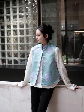 盛唐牡丹| 老工艺花锦缎双面穿马甲