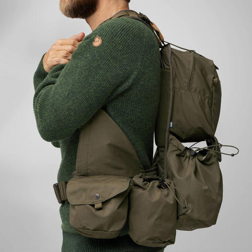 北极狐 户外双肩包 徒步露营登山包 多仓储物多功能背包 23200279 商品图4