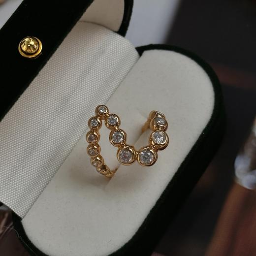 甄珠贝 时尚搭配高碳钻戒指 出口款 精致时尚，纯银镀金 商品图1