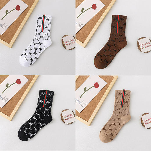 【秋季新品，潮牌袜子女】潮流ins风网红中筒女袜，高橡筋袜口无骨缝制，防臭百搭学院风女堆堆袜中筒袜QQ 商品图8