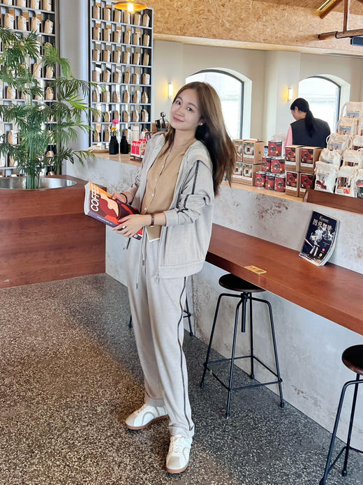 25特价🍂2409426    珠链系绳长裤 休闲裤 商品图9