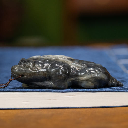 墨玉金蟾把件 商品图4