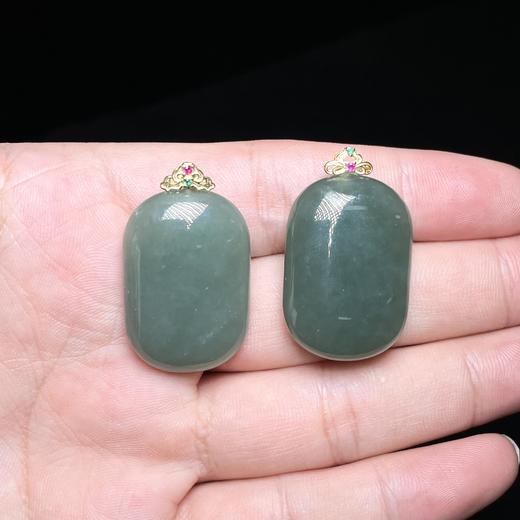 菲菲珠宝好*~S925和田玉无事牌约34*20mm吊坠~多样性发一 商品图0