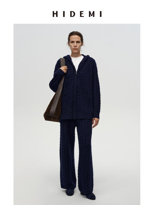 HIDEMI 【赵露思同款】进口澳洲美利奴羊毛绞花麻花花纱厚款宽松式连帽拉链毛衣外套长裤套装  藏蓝色/中灰色 帽衫\阔腿裤 商品图4