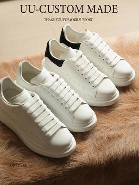 Alexander McQueen亚历山大麦昆 Oversized 合成革 光滑小牛皮 低帮 低帮 时尚板鞋 女款（HC）