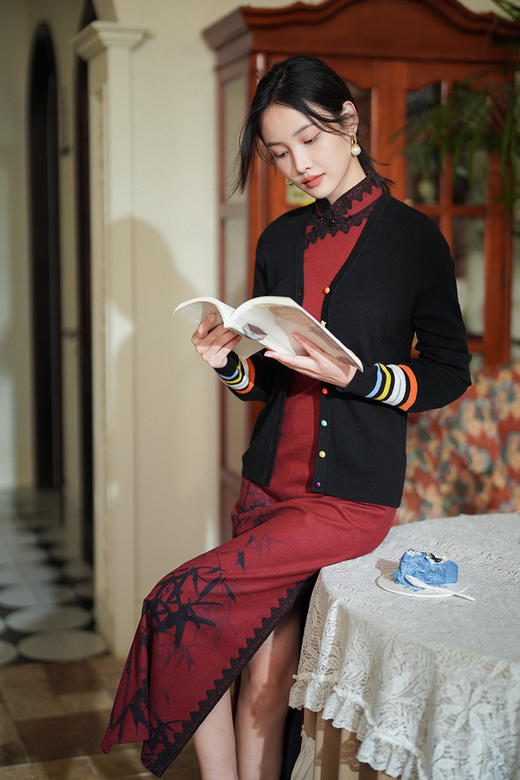 逸红颜明月优选 #高质学院风开衫「学院派」30羊毛混纺，撞色百搭彩虹糖开衫 商品图3