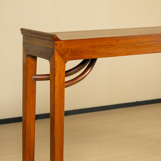 二十世纪 黄花梨四面平霸王枨带翘头条桌 商品图2