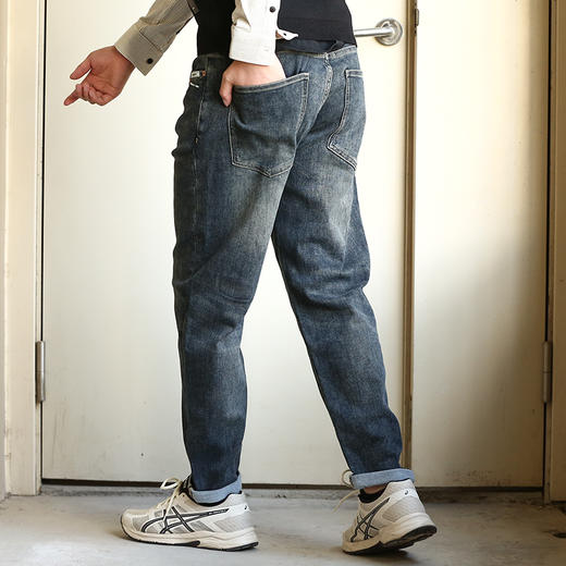 DRONKOO 2024 正常腰前左袋红绿白折线刺绣中厚牛仔长裤 商品图2