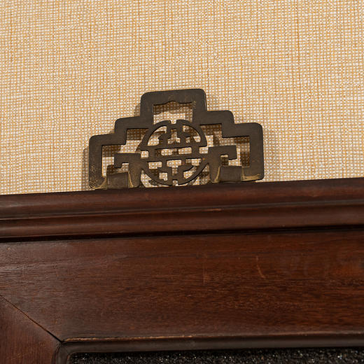 清 红木嵌青花粉彩瓷片八仙人物福字挂屏 商品图1