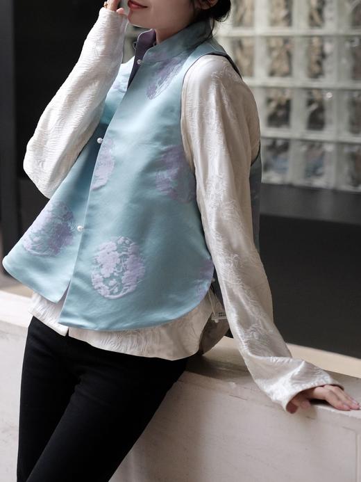 盛唐牡丹| 老工艺花锦缎双面穿马甲 商品图2