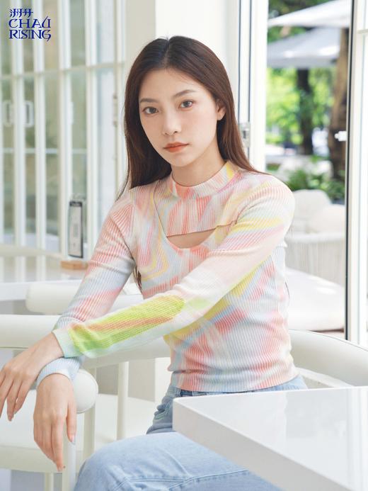 光晕印花挖领羊毛女衫 商品图0