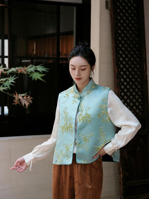 盛唐牡丹| 玉绿底色真丝漳绒马甲 商品图0