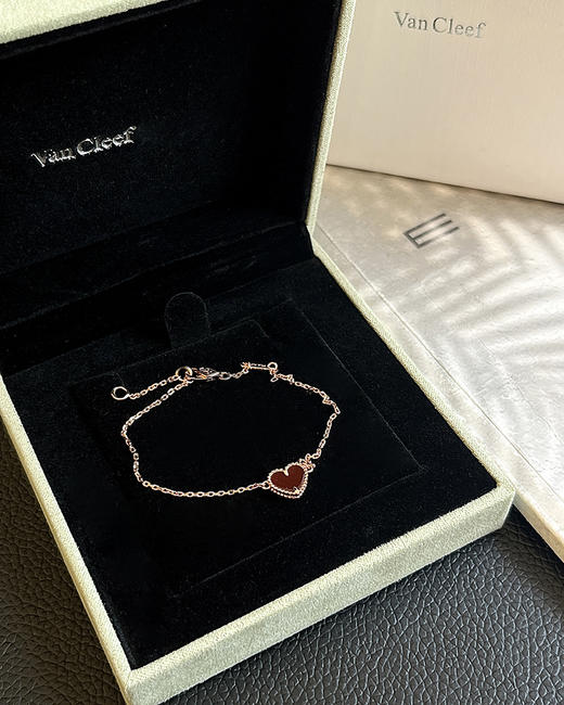 现货 THS 9.30-无 梵克家 VCA小红心系列简单且独特项链手链耳钉 CU1246 商品图10