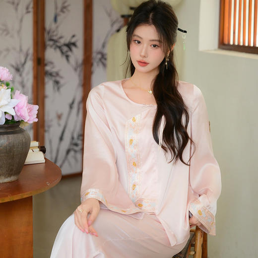 【秋冬严选❗️新中式国风睡衣套装】新款高级感冰丝家居服睡裤秋季女士长袖长裤可外穿 商品图3