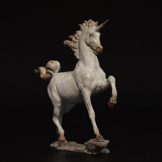 王中兴《灵骏》白 商品图2