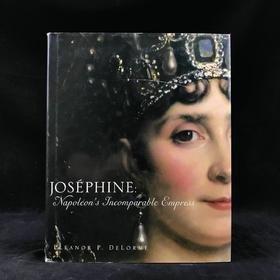 约瑟芬皇后传 80幅插图（20幅彩色） 精装16开