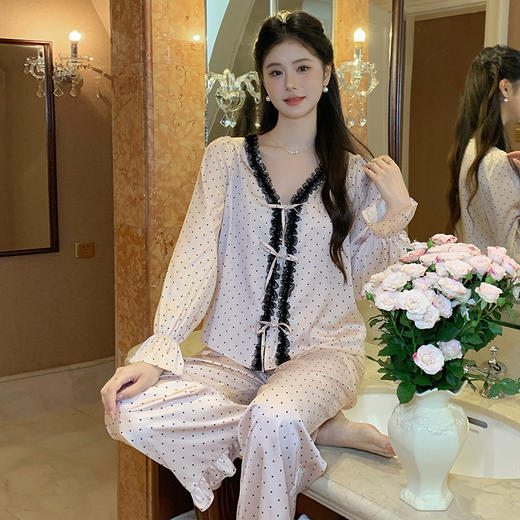 【秋冬严选❗️法式高级感家居服套装】冰丝睡衣睡裤女长袖舒适新款薄款可外穿 商品图0