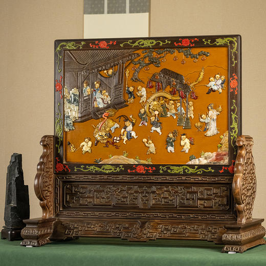 清 红木镶漆地百宝嵌婴戏图插屏 商品图1