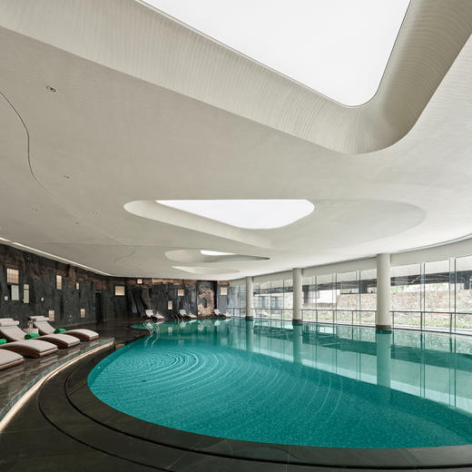 双12大促！1晚/2晚【南京园博园悦榕庄】客房私汤入户，含养修礼遇/景区门票、室内外温泉泡池、专业旅拍、儿童畅玩小游侠俱乐部，打卡金陵矿谷秘境！ 商品图9