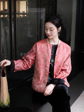 盛唐牡丹| 宋锦八达晕纹对襟外套