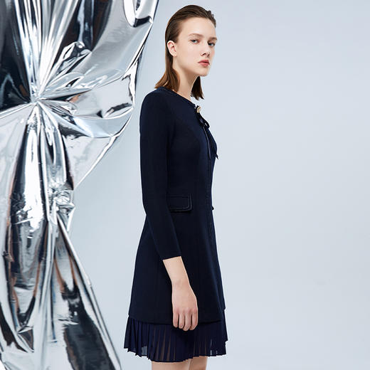 EITIE爱特爱冬季新品高腰修身显瘦裙摆拼接气质优雅连衣裙7607316 商品图2