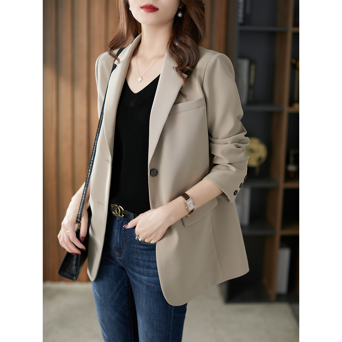 75822 原形休闲小西装外套女小个子秋装2024新款韩版宽松百搭短款上衣