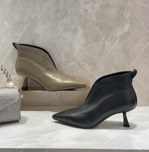 westory2024年秋冬新款优雅风细高跟百搭短靴切尔西S24DS84981 商品图1