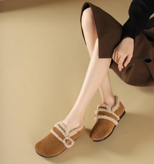 westory2024年秋冬新款优雅风平跟百搭短靴毛毛靴S24DM84871 商品图3