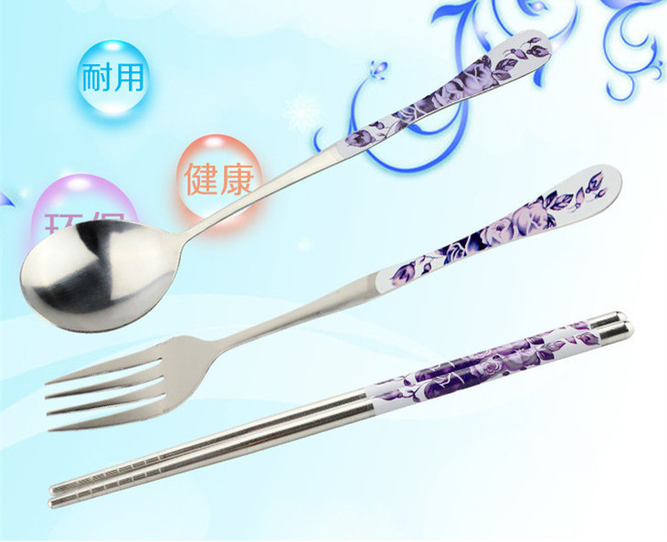 12413030585_647552290