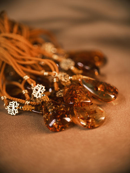 福利｜富贵花开花珀吊坠【器悟雅玩】 商品图0