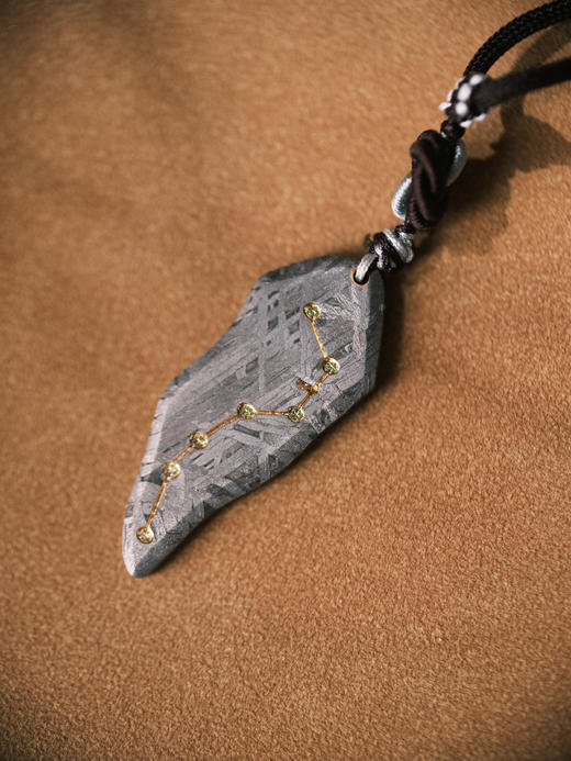 北斗七星天铁吊坠 长4.8 宽2 不规则【器悟雅玩】 商品图2