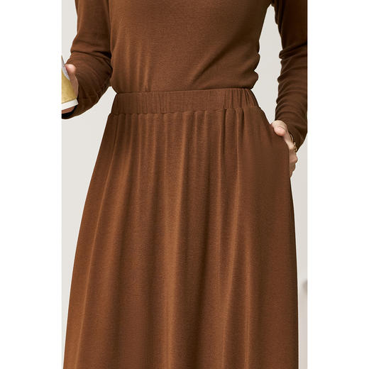 剩S/M/XL/XXL 【律动针织裙】米思阳2026春季新款针织裙子舒适软糯百搭显瘦半身裙3928 商品图4