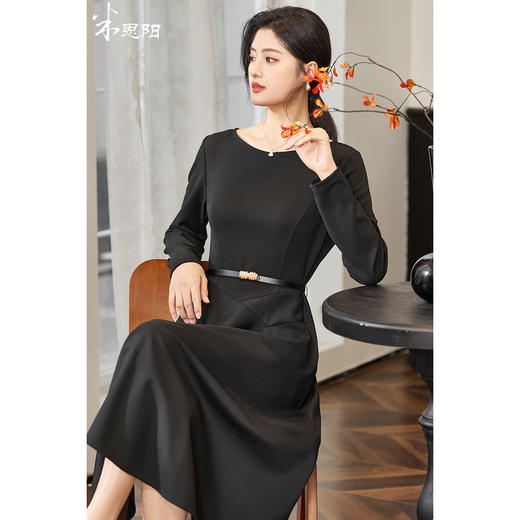 剩S/M 【女主角小黑裙】米思阳2026春季新款极简风小黑裙立体剪裁高级质感连衣裙3788 商品图0