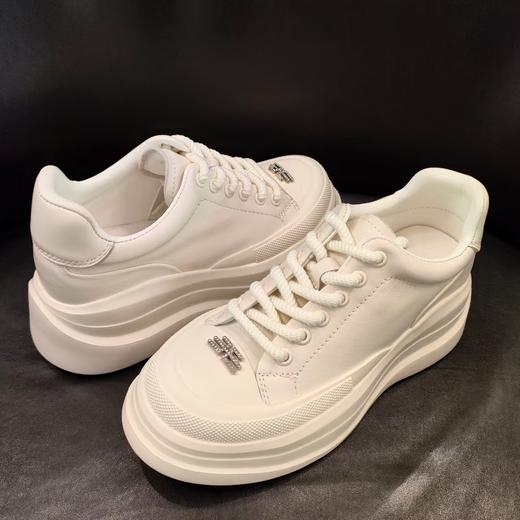 LFGJ凌介女鞋  17702  时尚百搭休闲鞋 商品图2