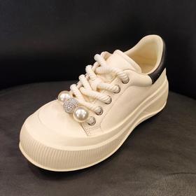 LFGJ凌介女鞋  18101  时尚百搭珍珠小白鞋