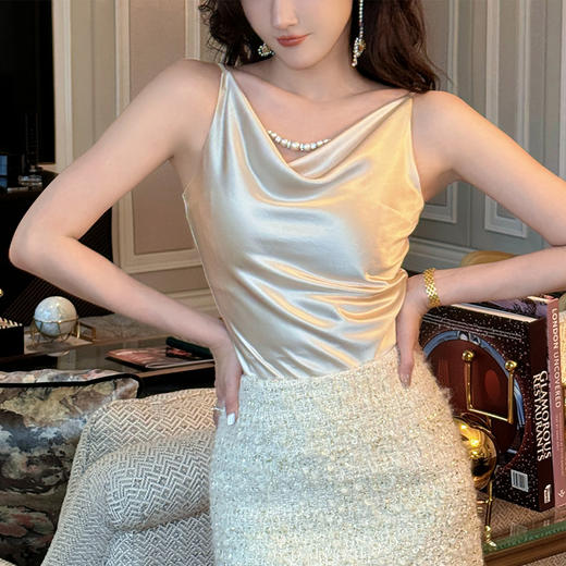 【顺丰包邮】34704 洛诗琳设计感珍珠链条吊带气2024质荡领醋酸吊带607 商品图2